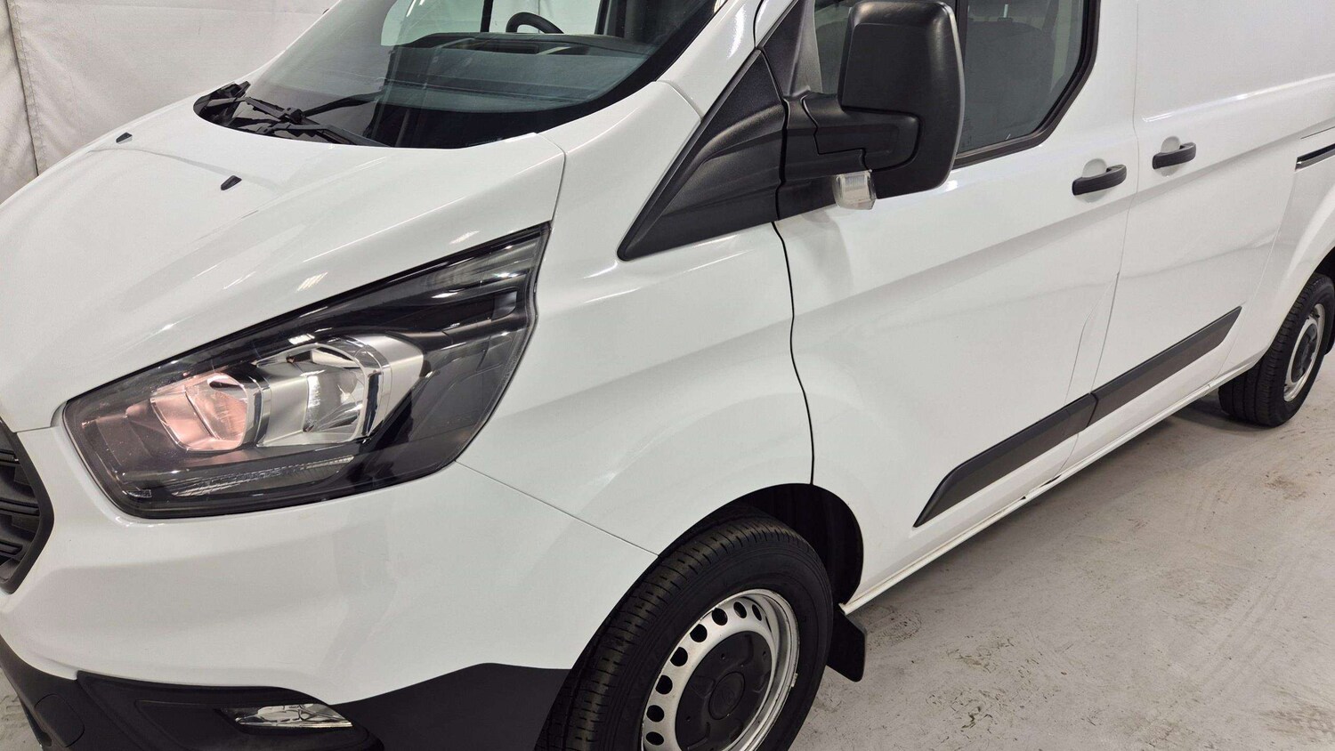 Used Ford Transit Custom 2023 for sale - 75772387: Photo 32