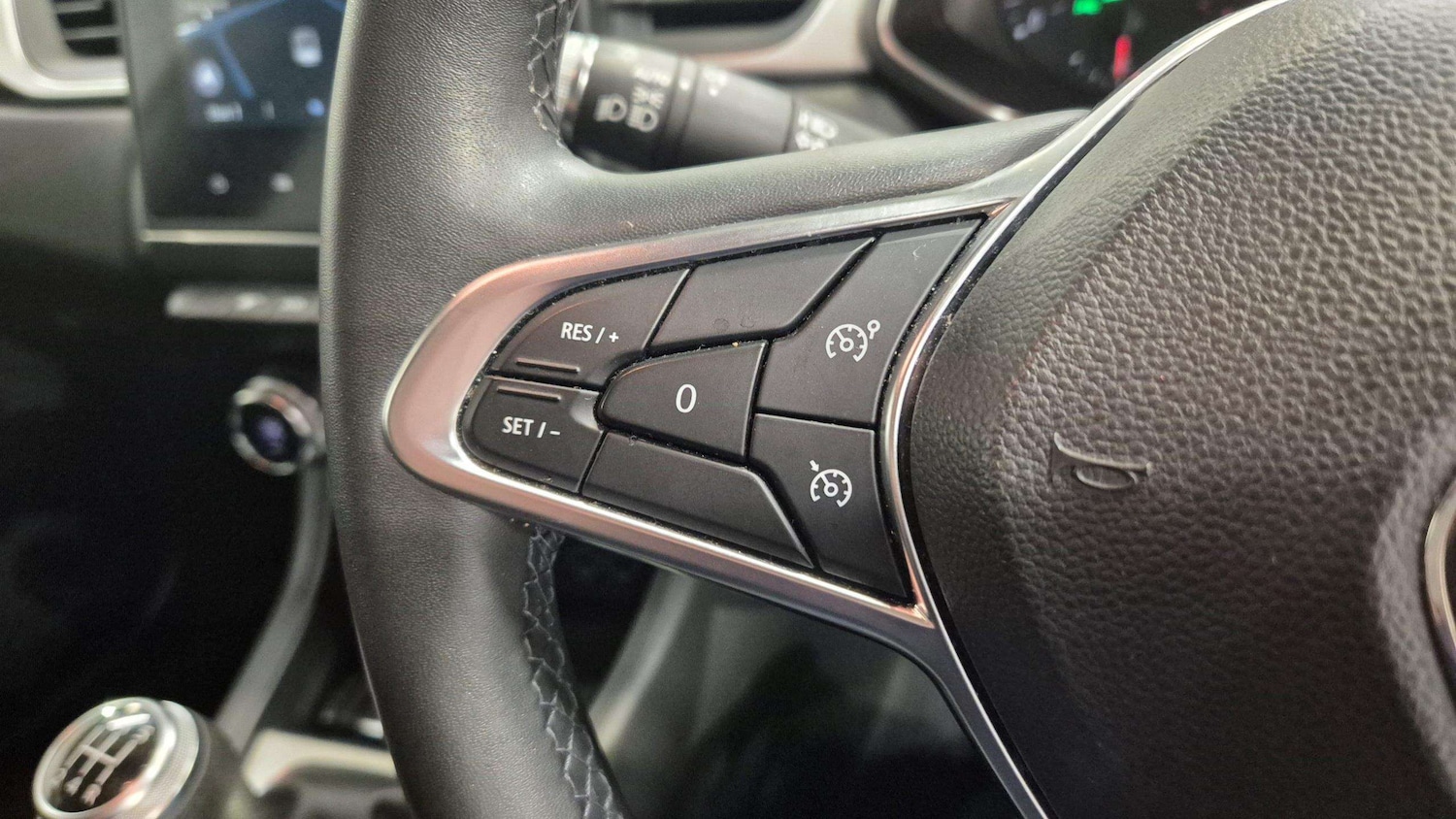 Used Renault Captur 2020 for sale - 76442398: Photo 22