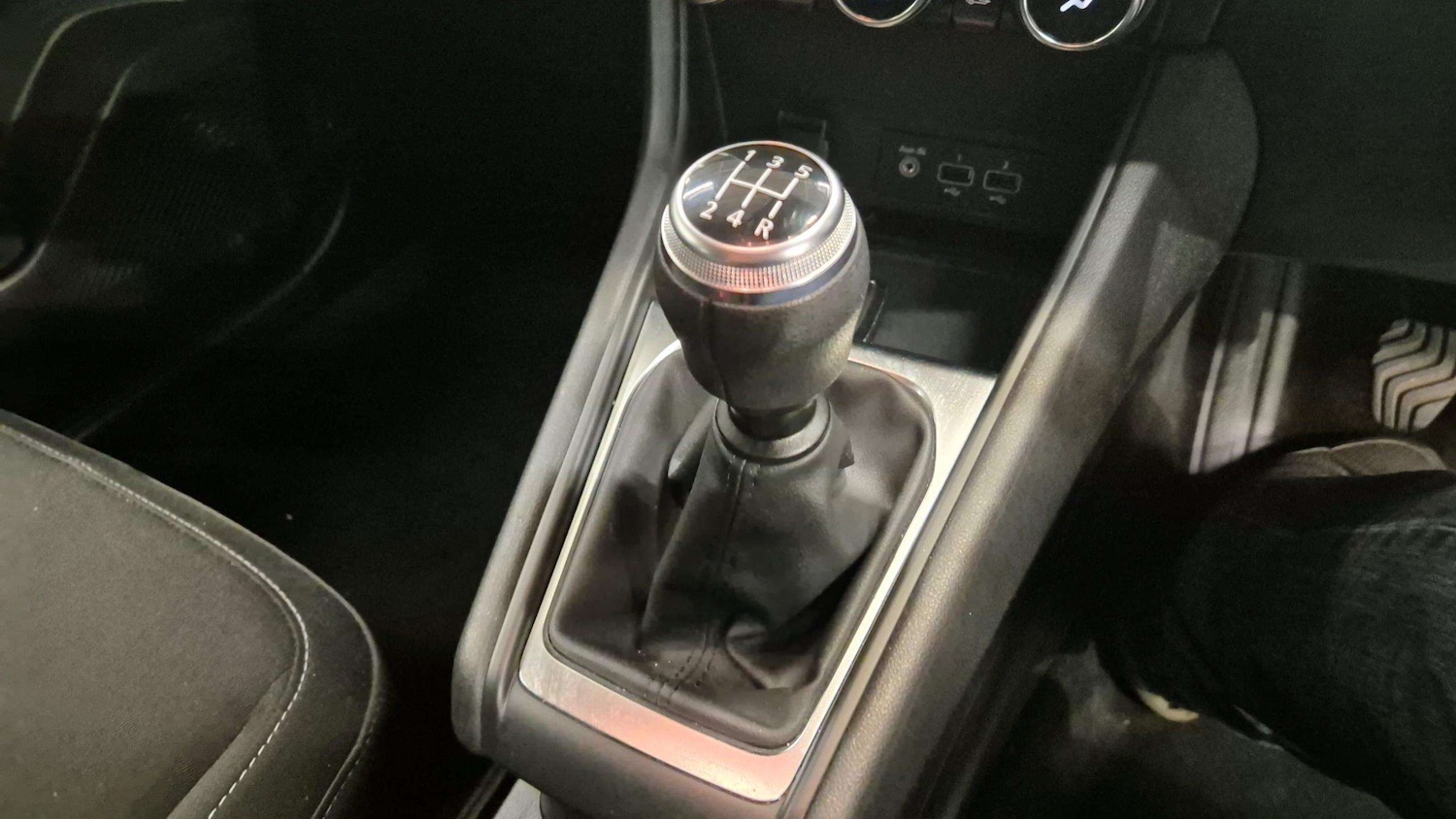 Used Renault Captur 2020 for sale - 76442398: Photo 26