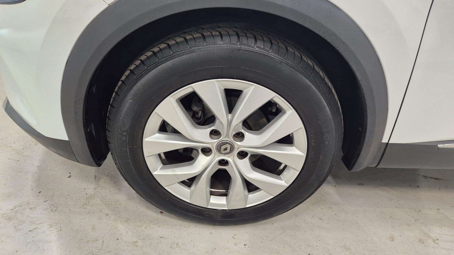 Used Renault Captur 2020 for sale - 76442398: Photo 9