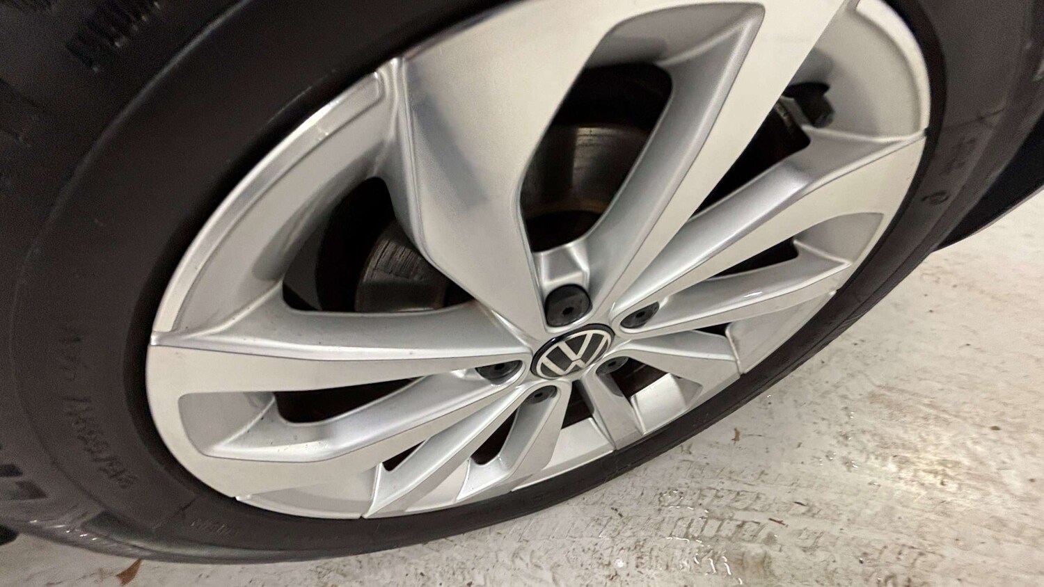 Used Volkswagen T-Roc 2022 for sale - 76929106: Photo 29