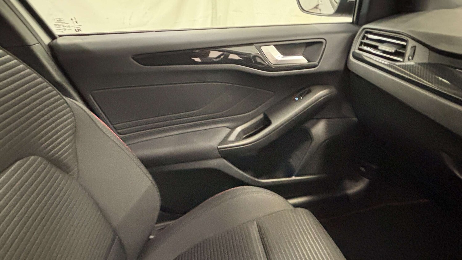 Used Ford Focus 2025 for sale - 77553059: Photo 31