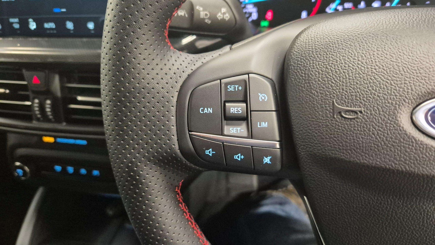 Used Ford Focus 2025 for sale - 77135038: Photo 23