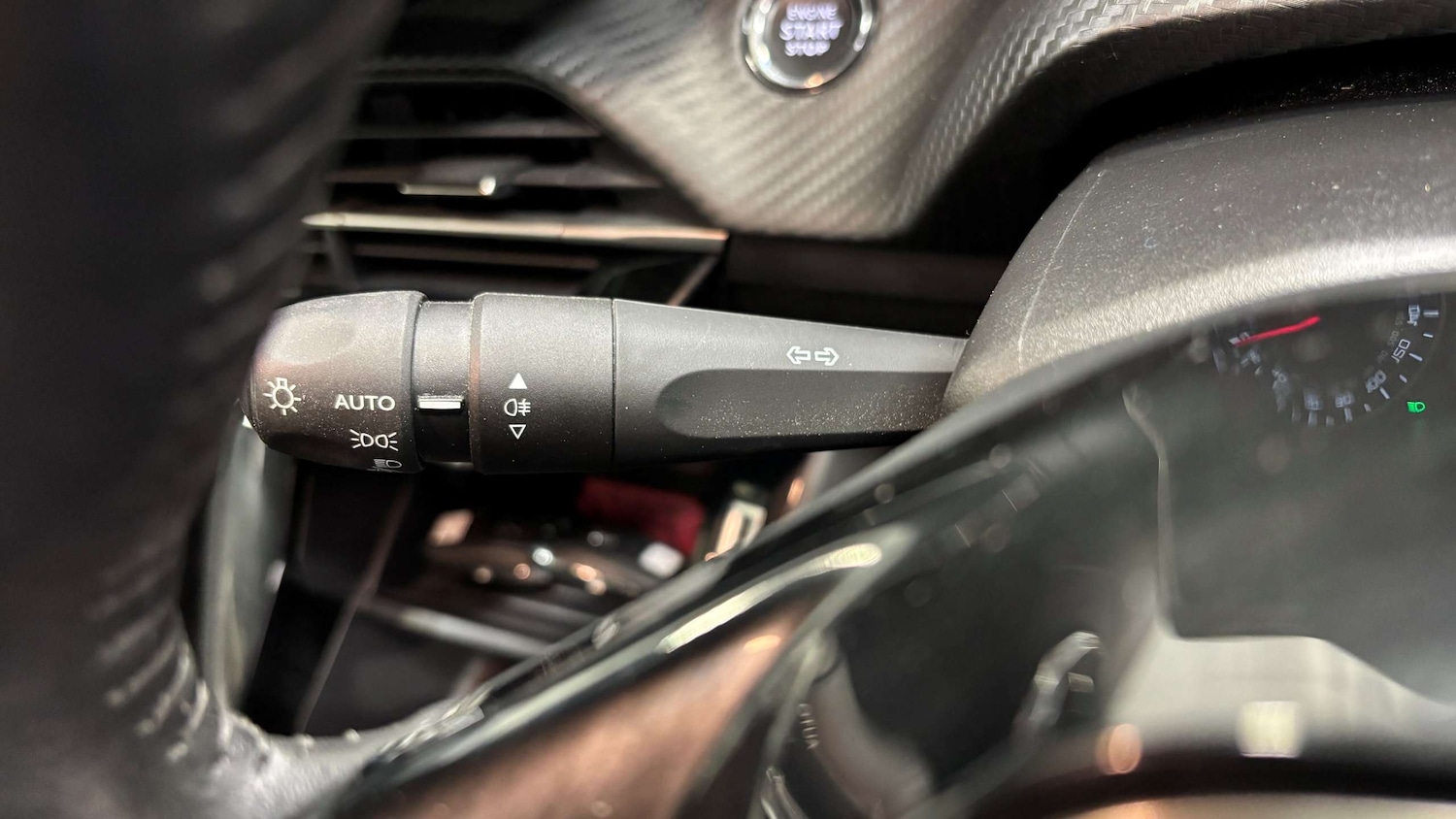 Used Peugeot 208 for sale - 77485457: Photo 25