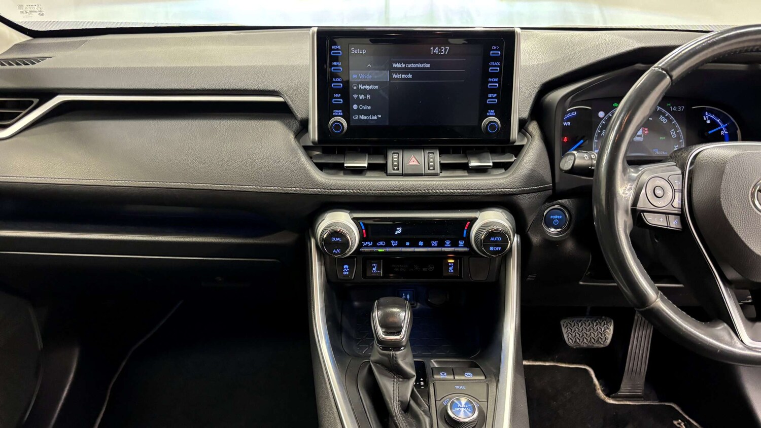 Used Toyota RAV4 2019 for sale - 77083080: Photo 18