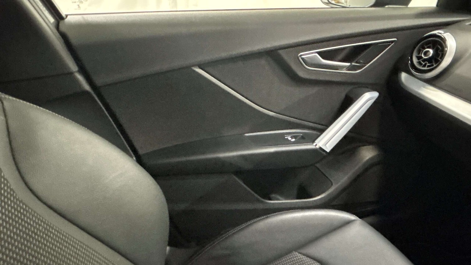 Used Audi Q2 2025 for sale - 78187937: Photo 32