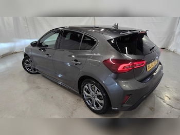 Used Ford Focus 2023 for sale - 75435148: Photo