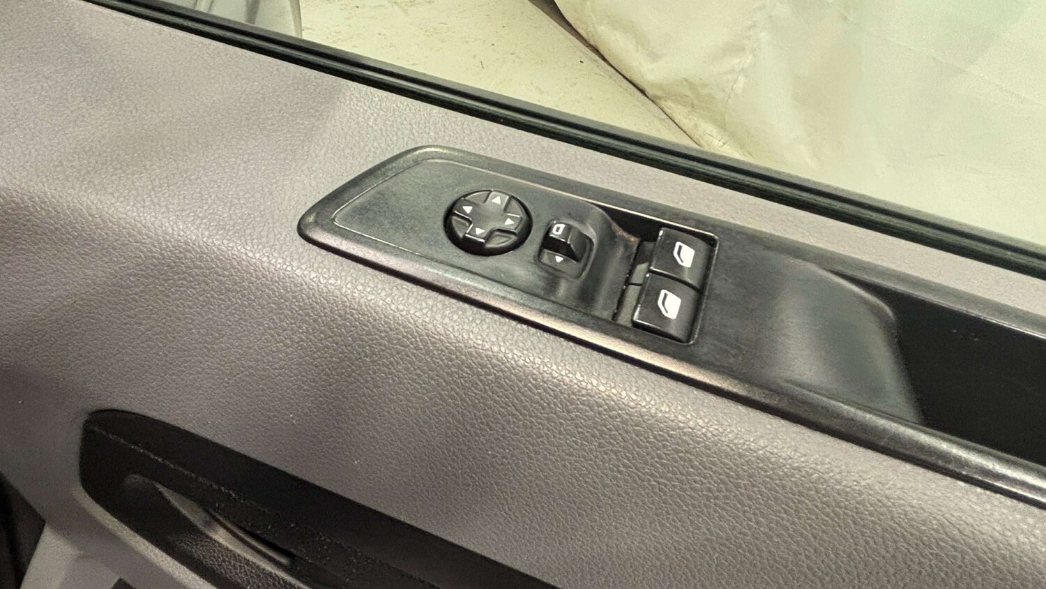 Used Vauxhall Vivaro 2022 for sale - 77615302: Photo 18