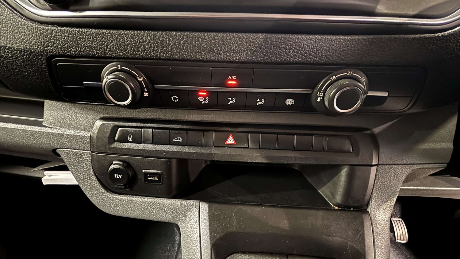 Used Vauxhall Vivaro 2022 for sale - 77615302: Photo 22