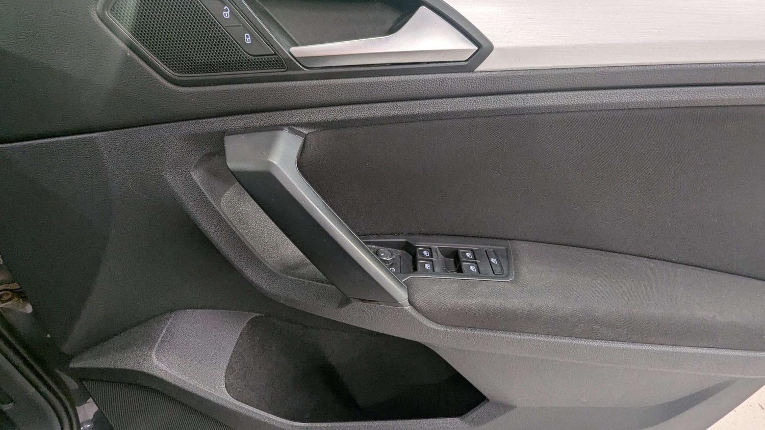 Used Volkswagen Tiguan 2019 for sale - 76967843: Photo 23