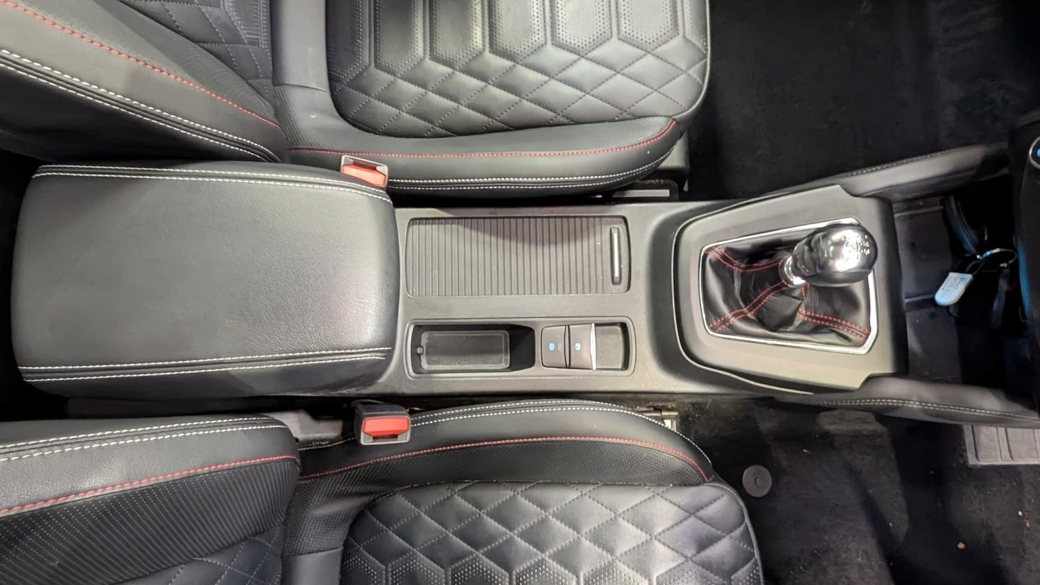 Used Ford Focus 2022 for sale - 76390554: Photo 16