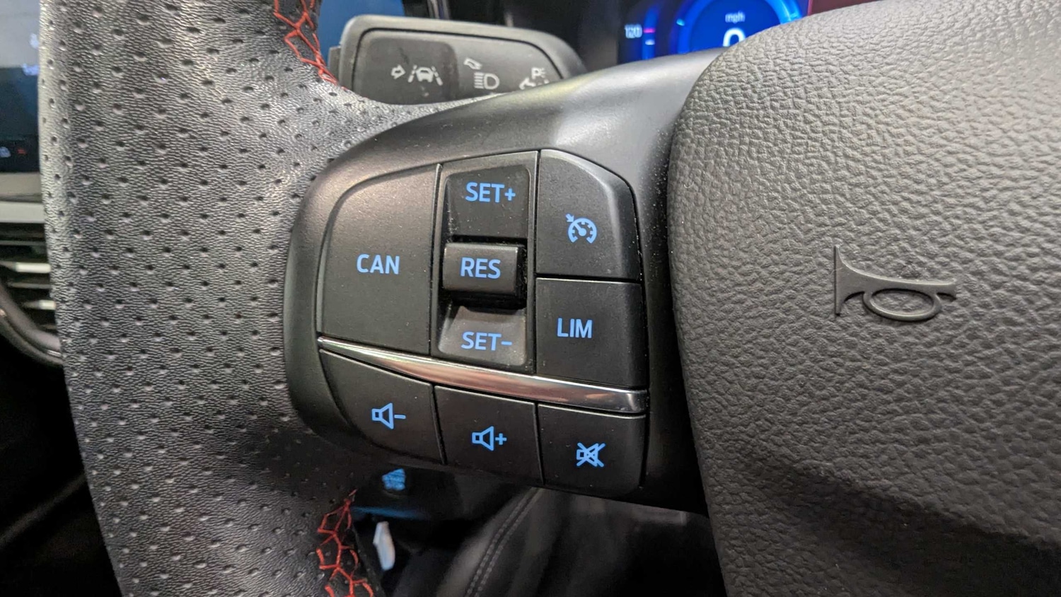 Used Ford Focus 2022 for sale - 76390554: Photo 20