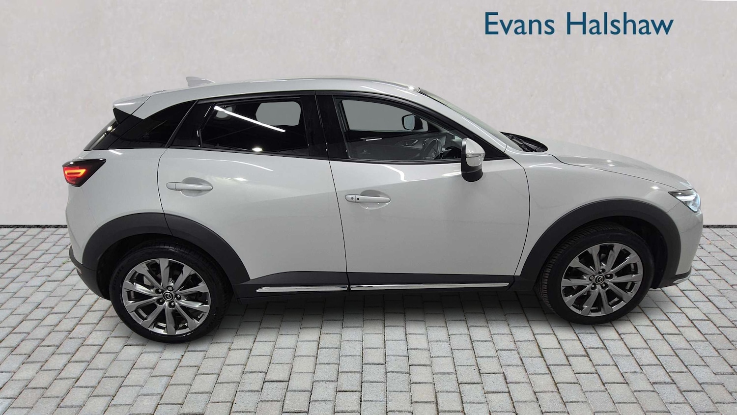 Used Mazda CX-3 2019 for sale - 76378788: Photo 4