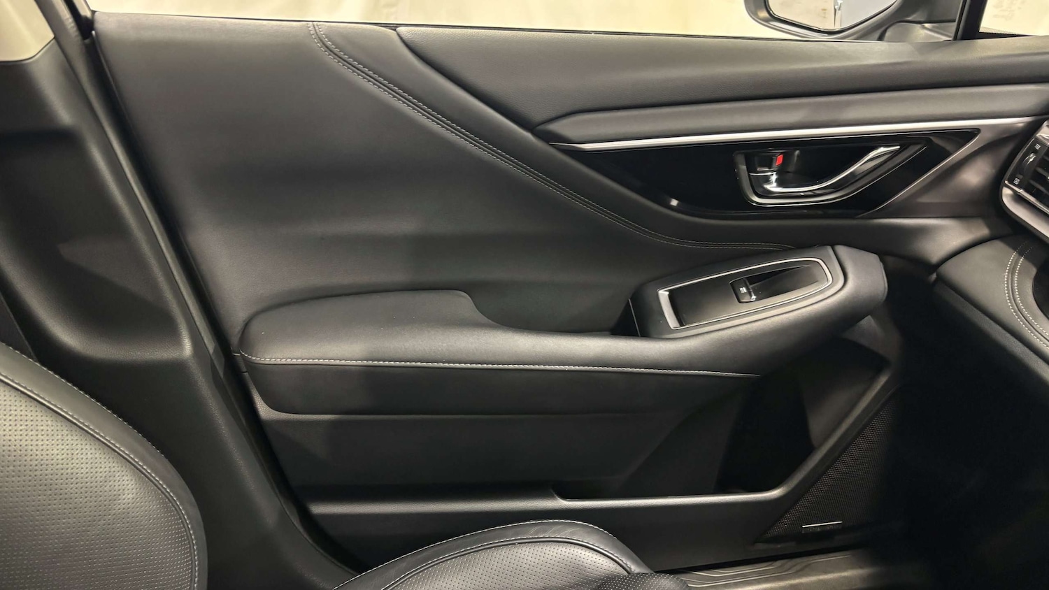 Used Subaru Outback 2023 for sale - 77389981: Photo 35