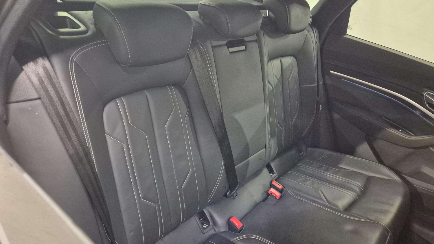 Used Audi e-tron 2021 for sale - 77068667: Photo 15