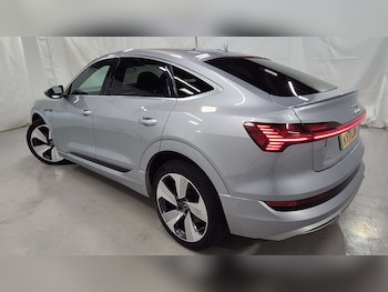 Used Audi e-tron 2021 for sale - 77068667: Photo