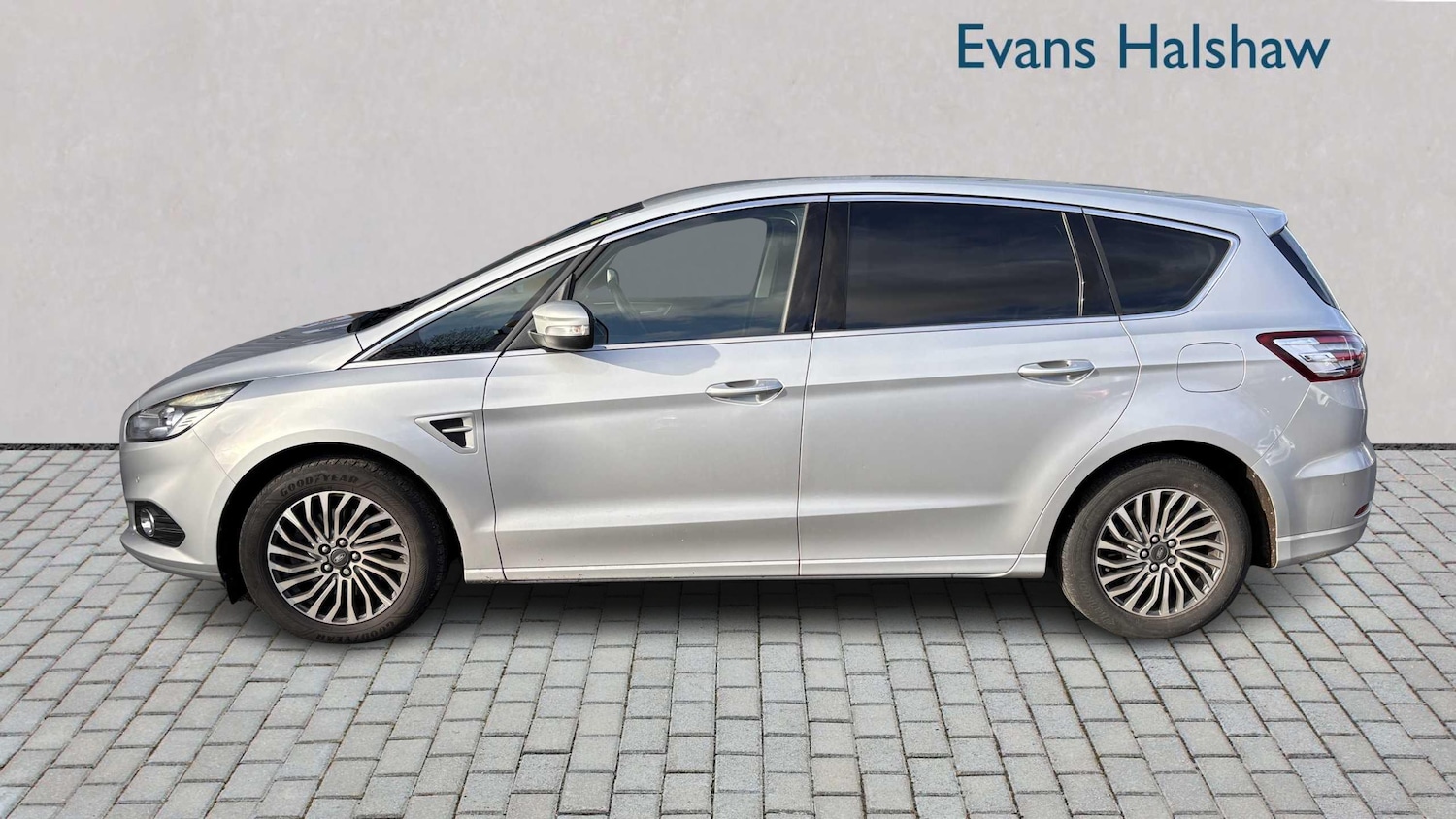 Used Ford S-Max 2019 for sale - 76587741: Photo 8