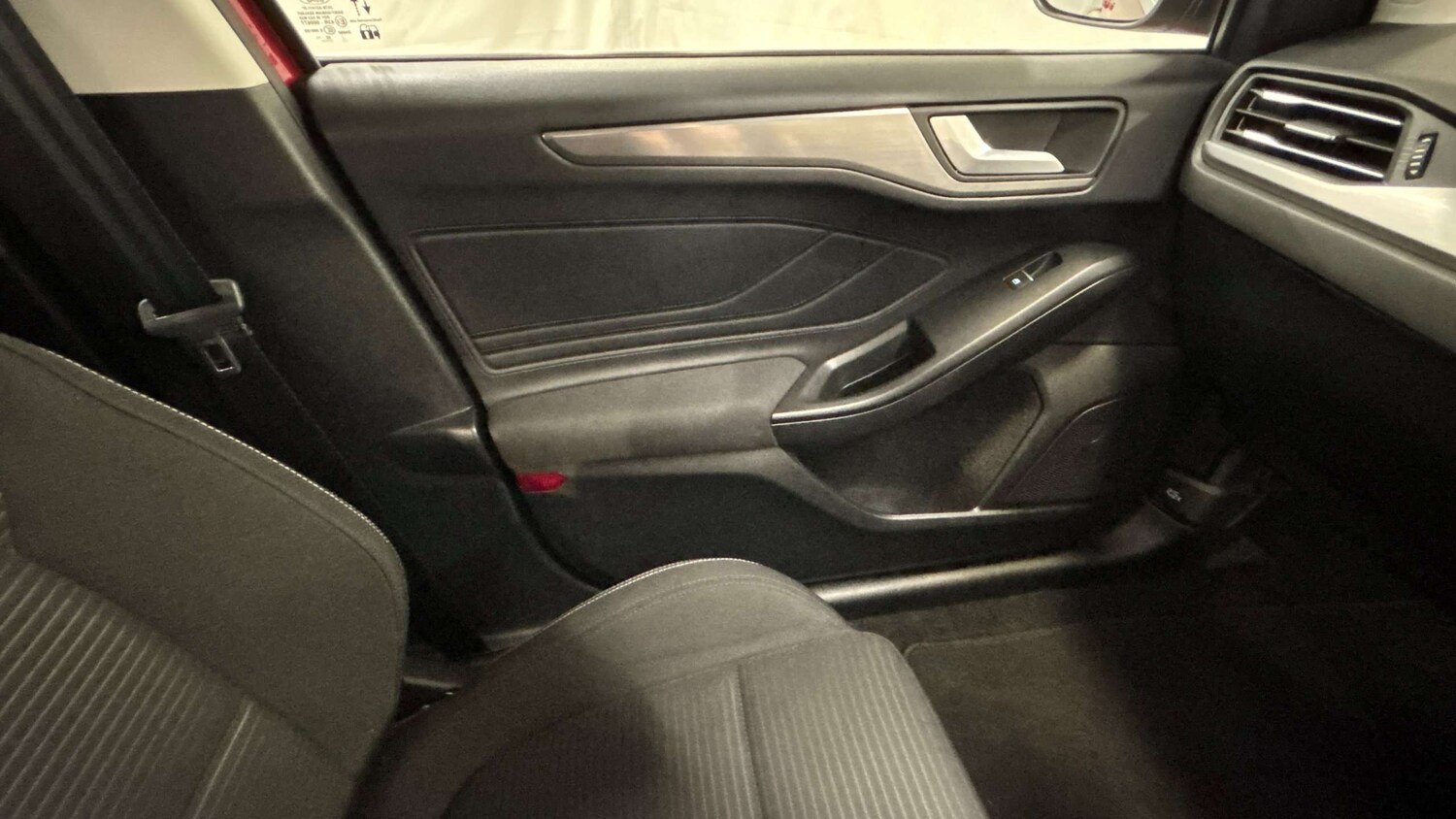 Used Ford Focus 2023 for sale - 78173523: Photo 32