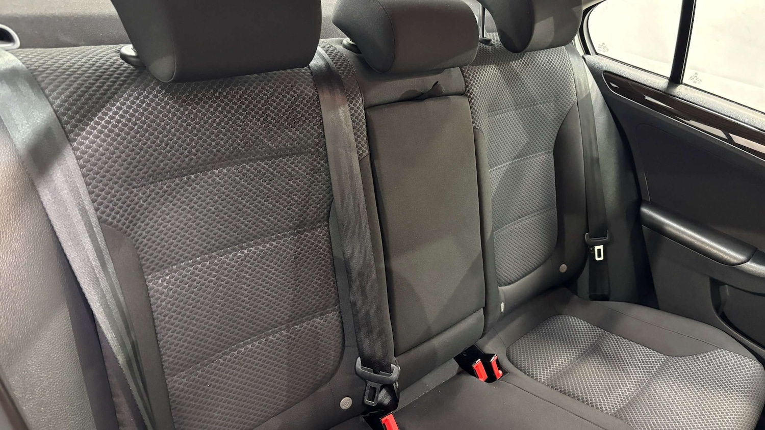 Used Volkswagen Jetta 2015 for sale - 76540798: Photo 15