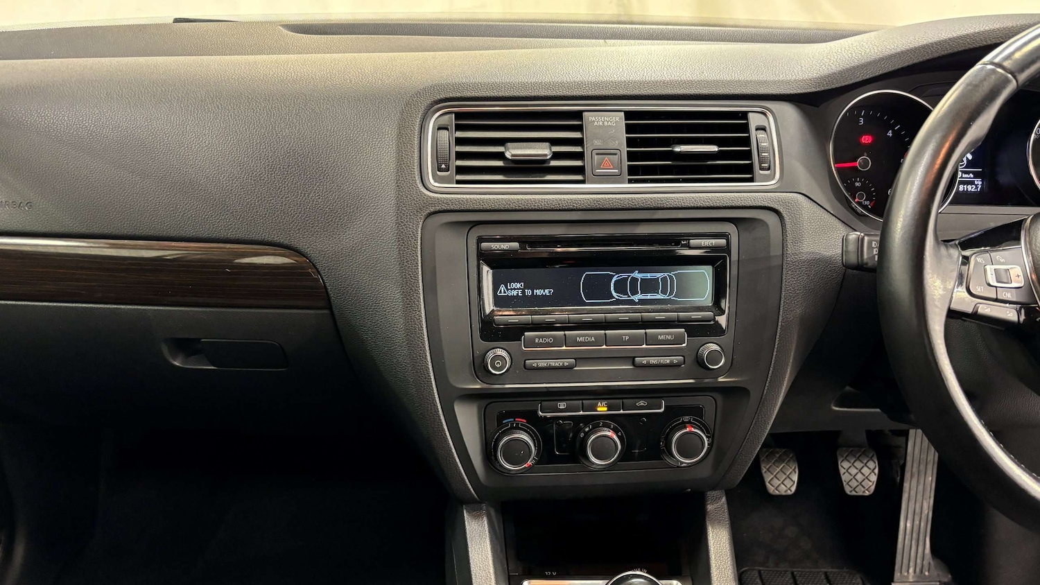 Used Volkswagen Jetta 2015 for sale - 76540798: Photo 18