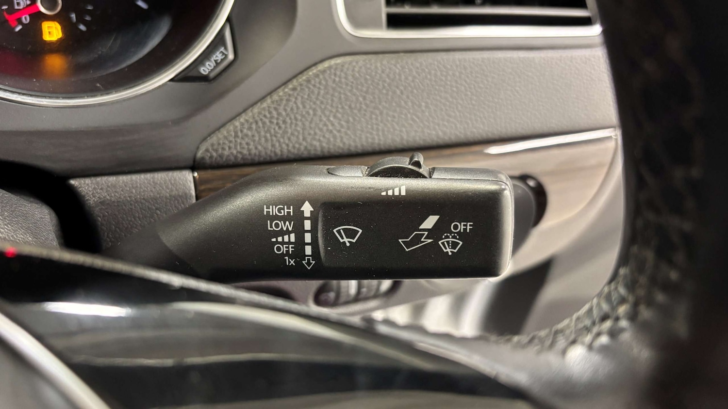 Used Volkswagen Jetta 2015 for sale - 76540798: Photo 25