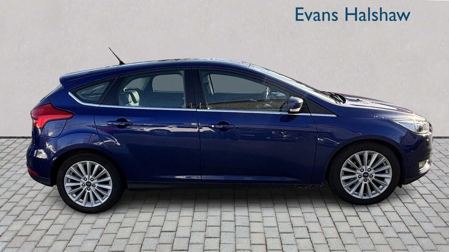 Used Ford Focus 2017 for sale - 76624626: Photo 5