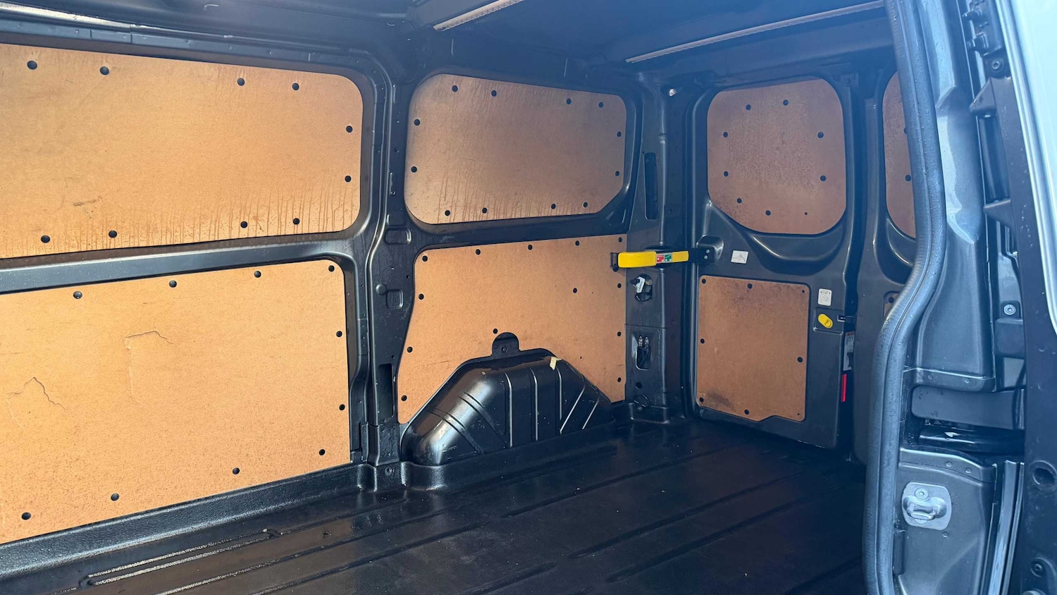 Used Ford Transit Custom 2023 for sale - 77011066: Photo 21