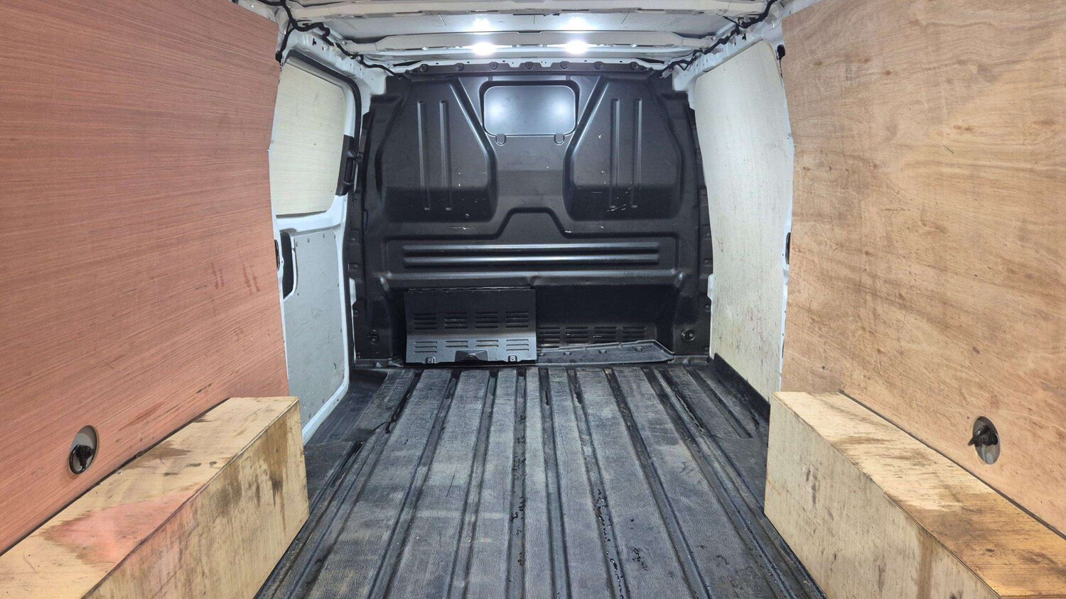Used Ford Transit Custom 2024 for sale - 75772375: Photo 12