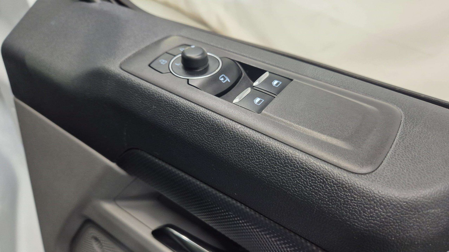 Used Ford Transit Custom 2024 for sale - 75772375: Photo 18