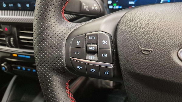 Used Ford Kuga 2025 for sale - 76272120: Photo 23