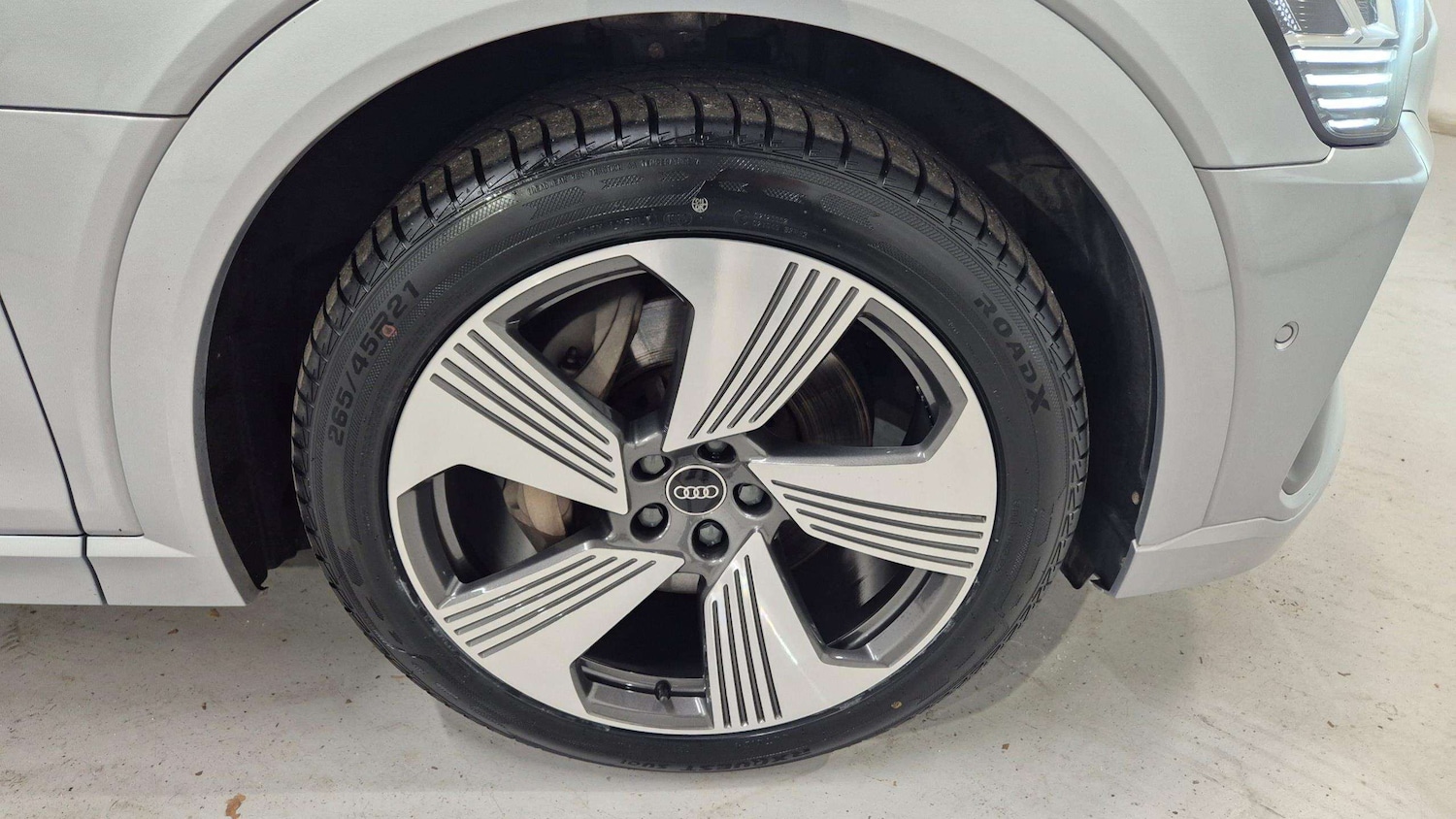 Used Audi e-tron 2021 for sale - 75968236: Photo 10