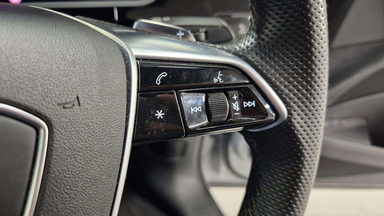 Used Audi e-tron 2021 for sale - 75968236: Photo 25