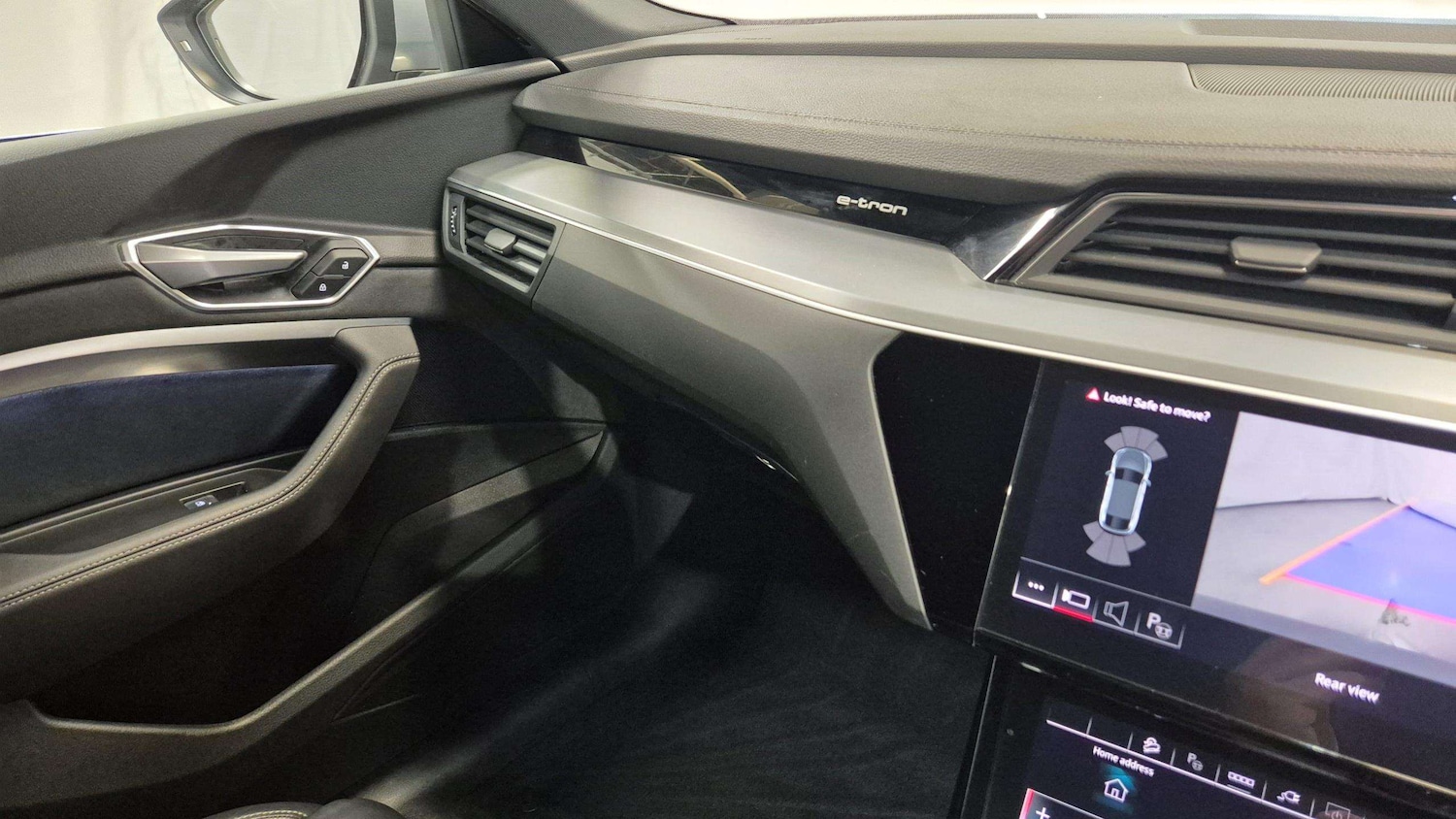 Used Audi e-tron 2021 for sale - 75968236: Photo 34