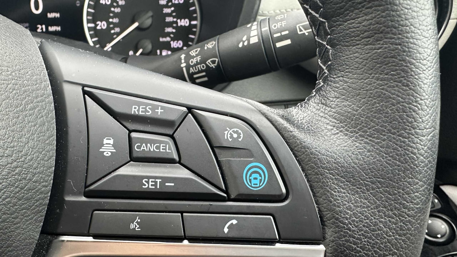 Used Nissan Juke 2023 for sale - 77134807: Photo 32