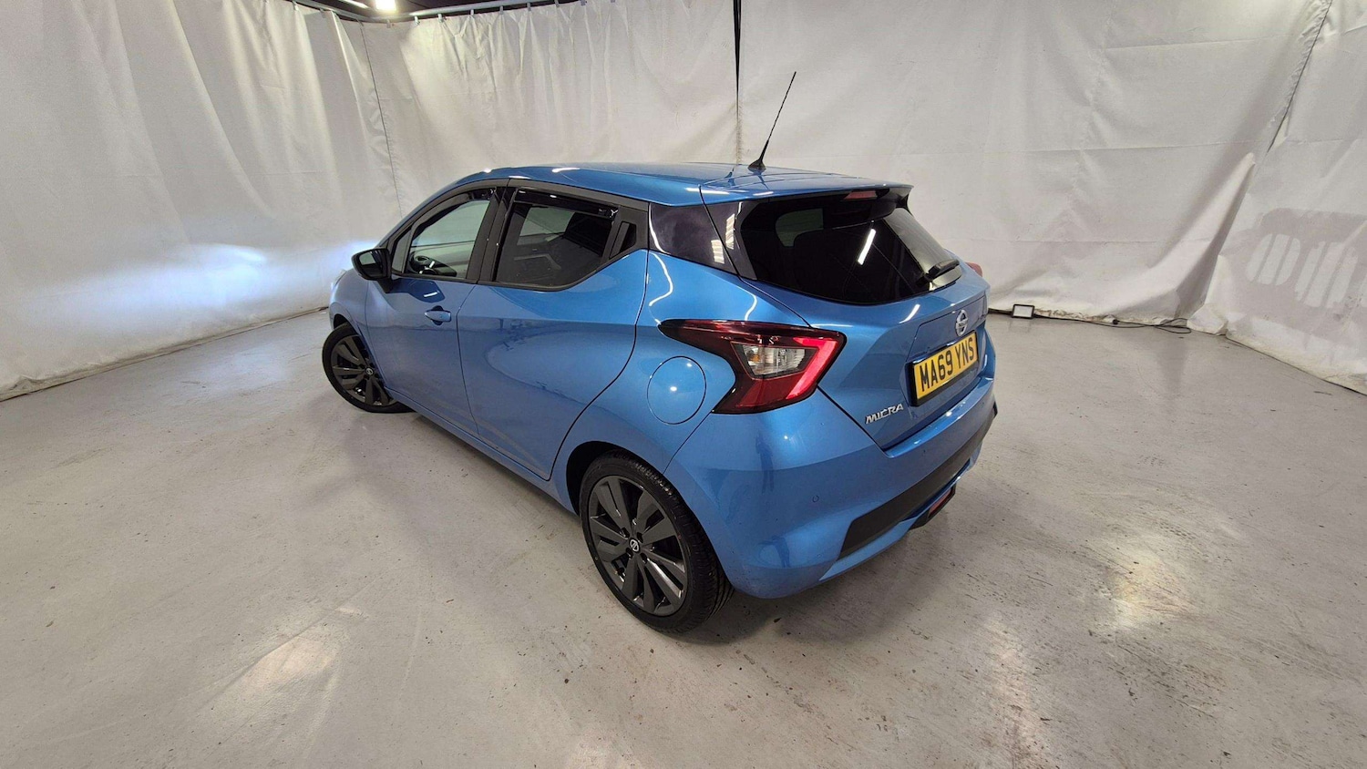 Vehicle 3