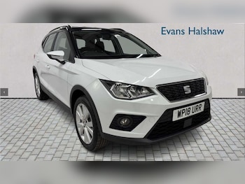 Used SEAT Arona 2018 for sale - 77561054: Photo
