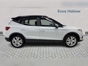 Used SEAT Arona 2018 for sale - 77561054: Photo
