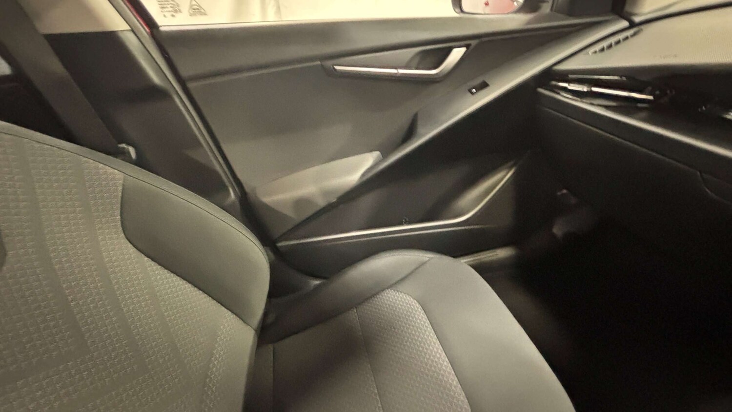 Used Kia Niro 2024 for sale - 77628305: Photo 28