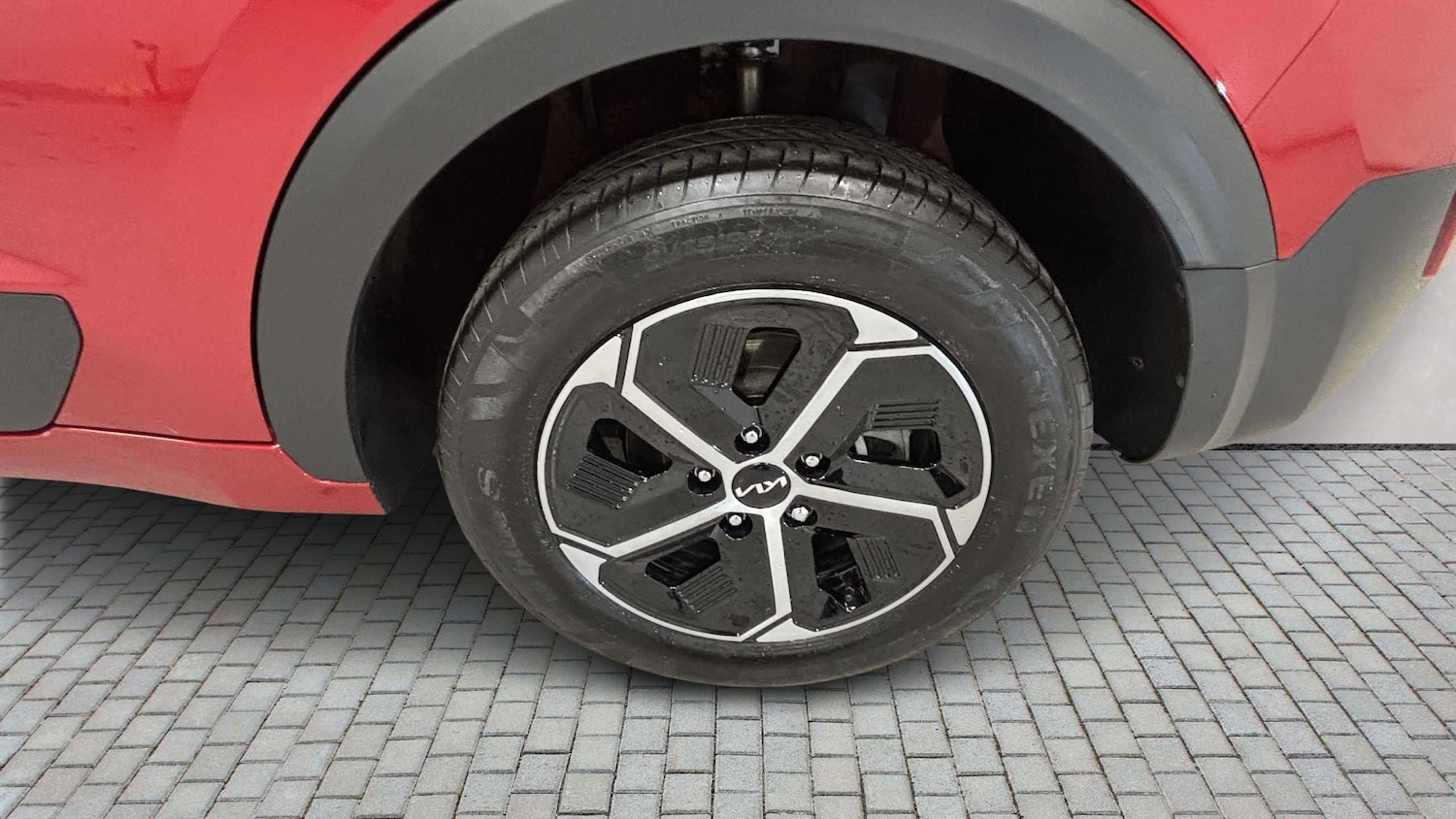 Used Kia Niro 2024 for sale - 77628305: Photo 8