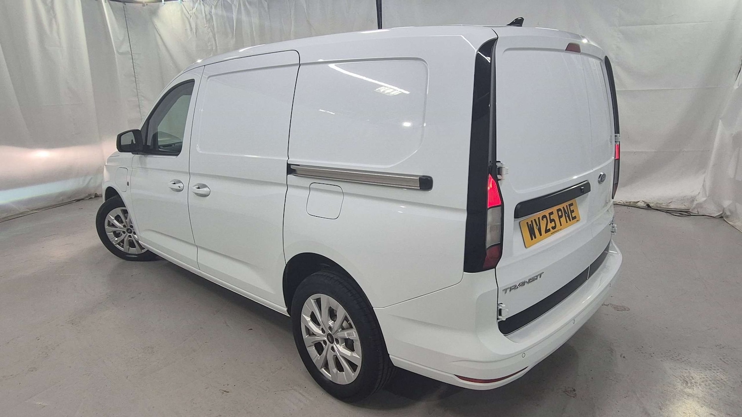 Used Ford Transit Connect 2025 for sale - 76063210: Photo 3