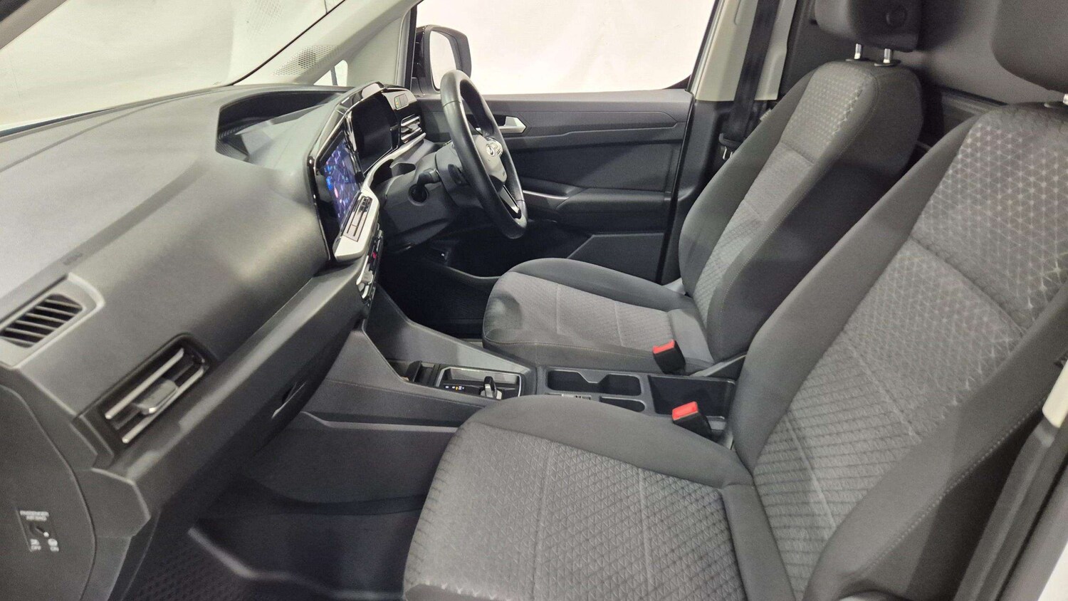 Used Ford Transit Connect 2025 for sale - 76063210: Photo 33