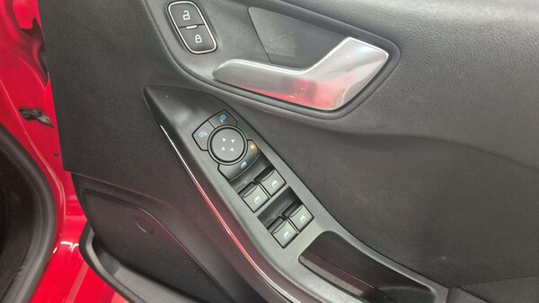 Used Ford Fiesta 2023 for sale - 75759808: Photo 19