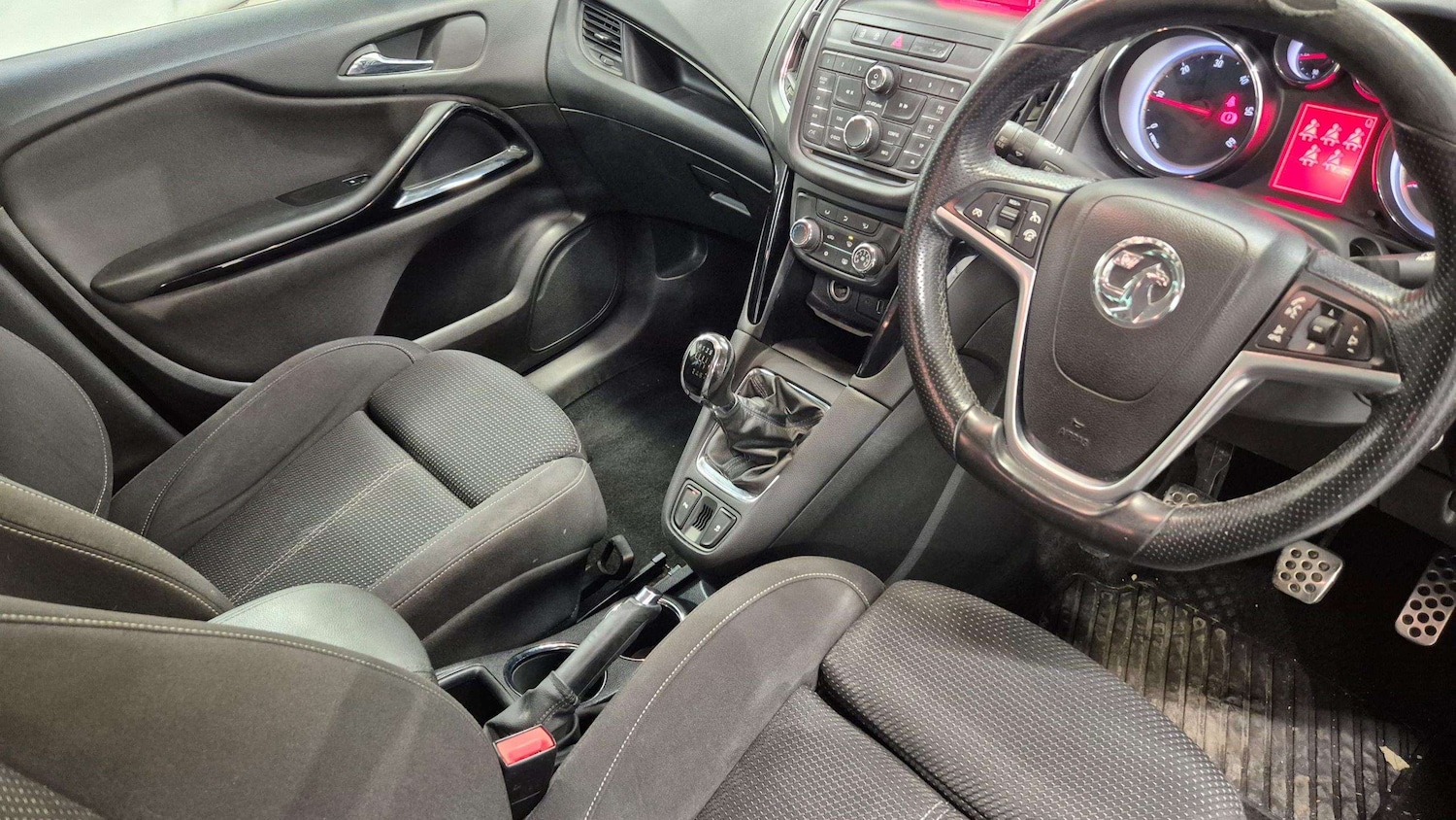 Used Vauxhall Zafira 2014 for sale - 76475895: Photo 13