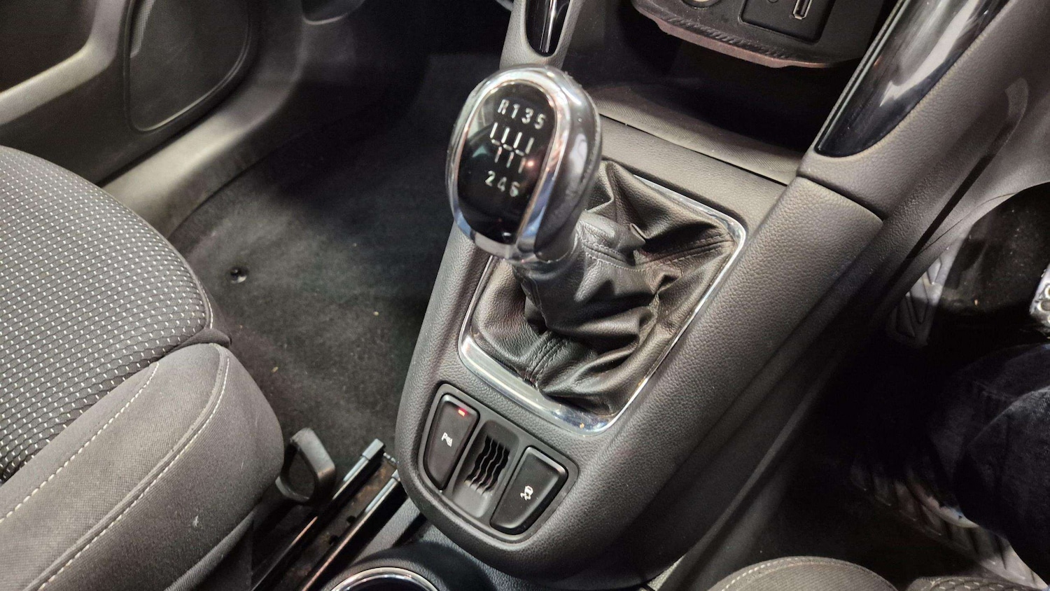 Used Vauxhall Zafira 2014 for sale - 76475895: Photo 27