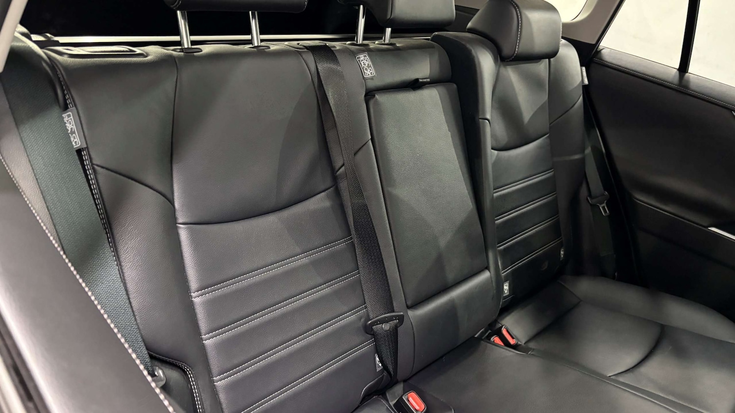 Used Toyota RAV4 2022 for sale - 77000293: Photo 15