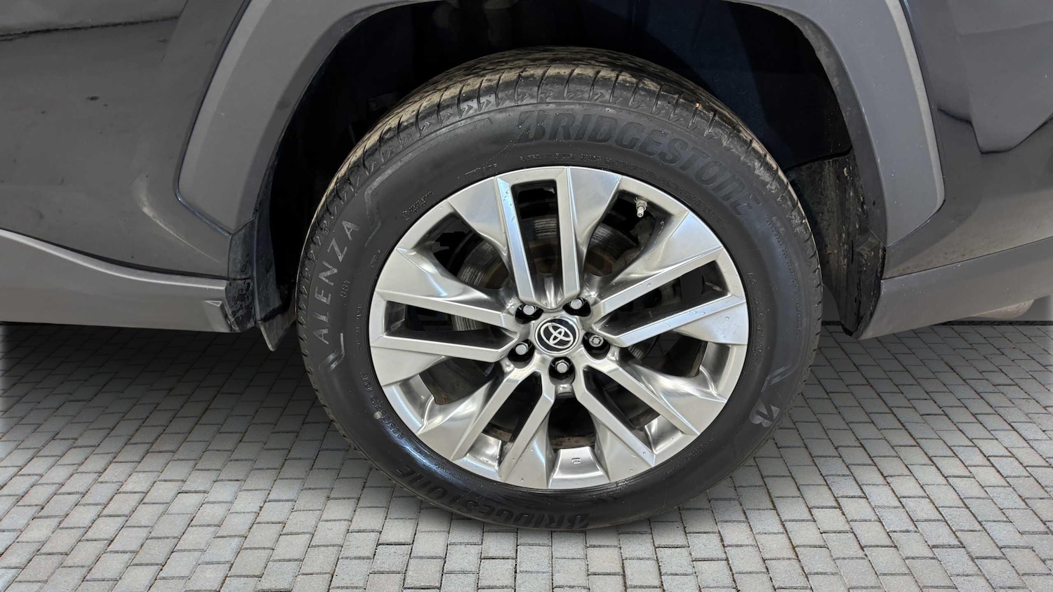 Used Toyota RAV4 2022 for sale - 77000293: Photo 8