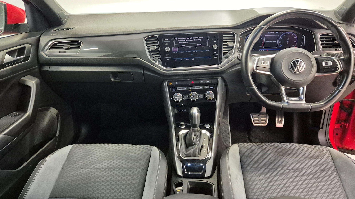 Used Volkswagen T-Roc 2021 for sale - 76636783: Photo 17