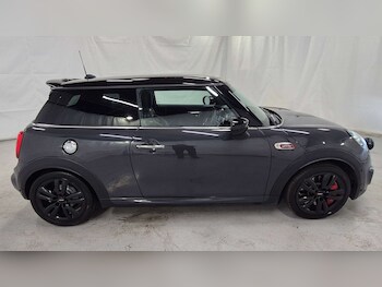 Used MINI Hatch 2019 for sale - 75846794: Photo