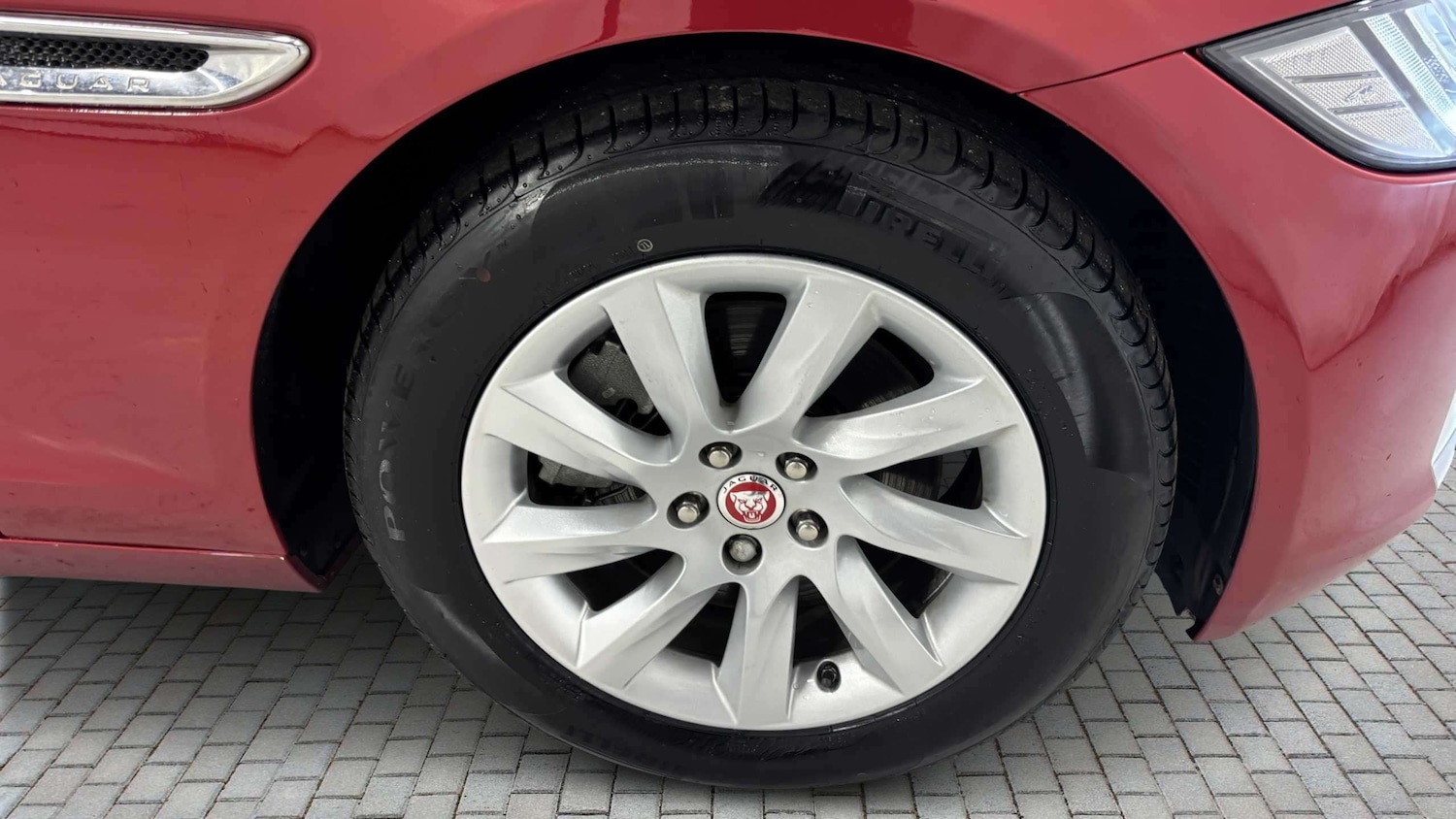 Used Jaguar XF 2018 for sale - 78187845: Photo 10