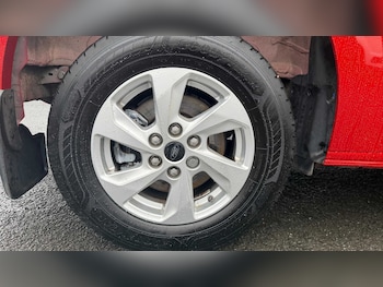 Used Ford Transit Custom 2024 for sale - 76661768: Photo